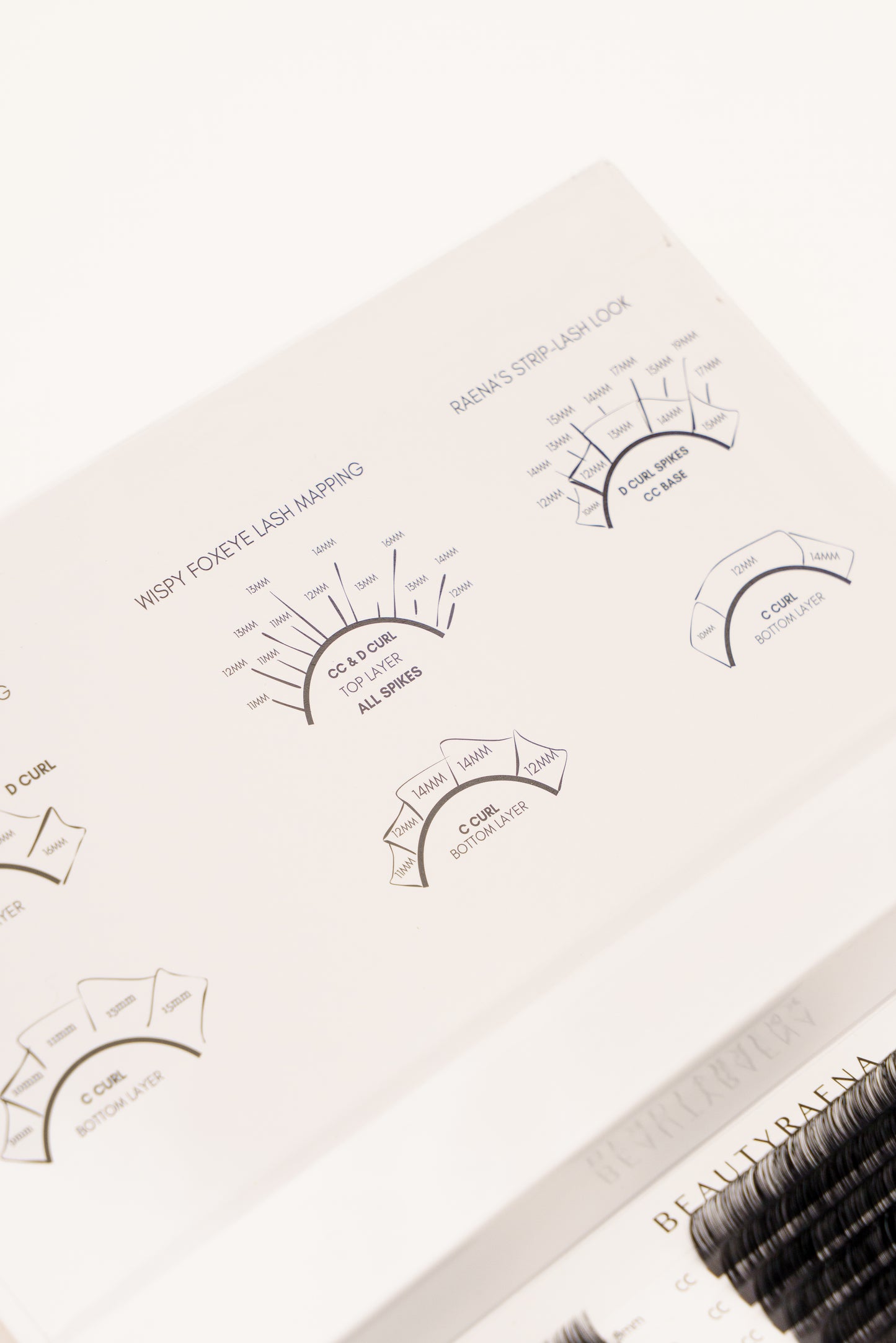 Signature Strip Lash Look - Lash Tray Box