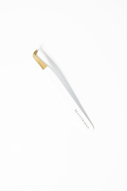 BeautyRaena’s Mega-Volume Tweezer