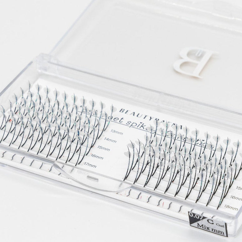 BeautyRaena White Heart premade volume fans for professional eyelash extensions